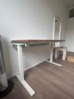 IKEA Mittzon bureau, 120x60, Huis en Inrichting, Bureaus, Ophalen, In hoogte verstelbaar, Zo goed als nieuw, Bureau