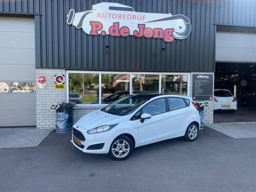 Ford FIESTA 1.0 ECOB. STYLE Two-Tone (Zwart dak)  Airco Stoe, Auto's, Ford, Bedrijf, Fiësta, ABS, Airbags, Airconditioning, Bluetooth