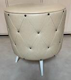 Vintage crèmekleurige naaipoef, Ophalen, Gebruikt, Rond, Minder dan 50 cm