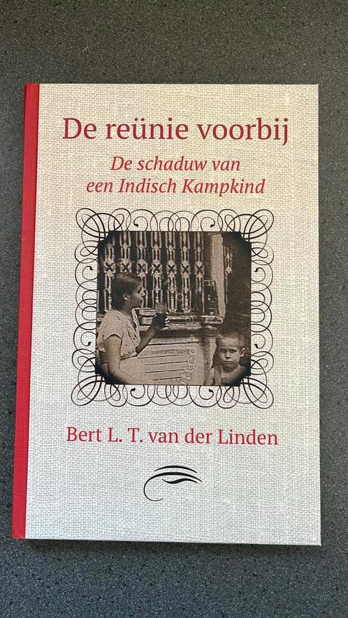 Bert L. T. van der Linden - De reünie voorbij, Boeken, Biografieën, Zo goed als nieuw, Ophalen of Verzenden