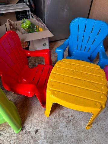 Tuinstoelen voor kleintjes beschikbaar voor biedingen