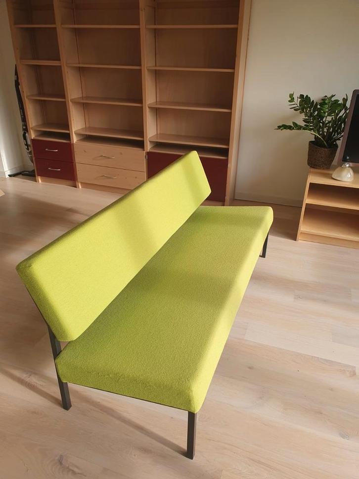 Retro bankje, Martin Visser stijl, Huis en Inrichting, Banken | Sofa's en Chaises Longues, Gebruikt, Tweepersoons, Minder dan 150 cm