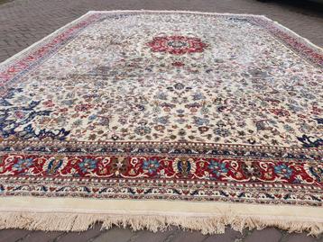 Prachtig machinaal Oosters tapijt van zijde 300 x 400 cm beschikbaar voor biedingen