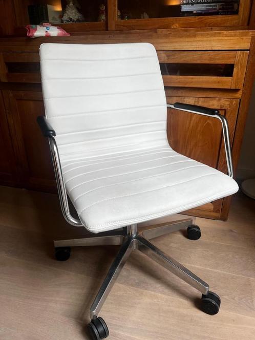 Bureaustoel | DAHLIA, wit, Huis en Inrichting, Bureaustoelen, Gebruikt, Bureaustoel, Wit, Ergonomisch, Ophalen
