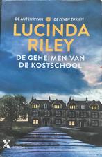 De geheimen van de kostschool - Lucinda Riley, Ophalen of Verzenden, Zo goed als nieuw, Lucinda Riley