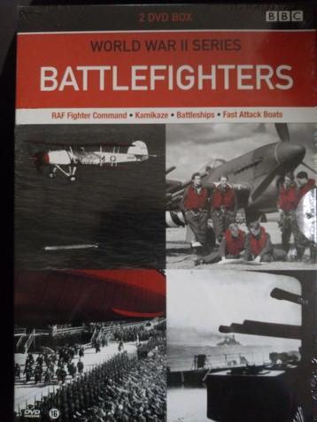 2 DVD Box World War II Series / Battlefighters beschikbaar voor biedingen