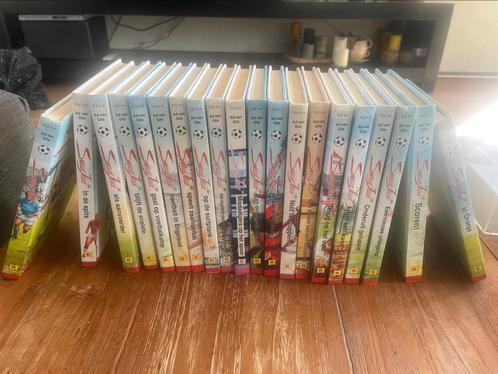 Snelle Jelle complete serie voetbal jeugdboeken, Boeken, Avontuur en Actie, Zo goed als nieuw, Ophalen of Verzenden