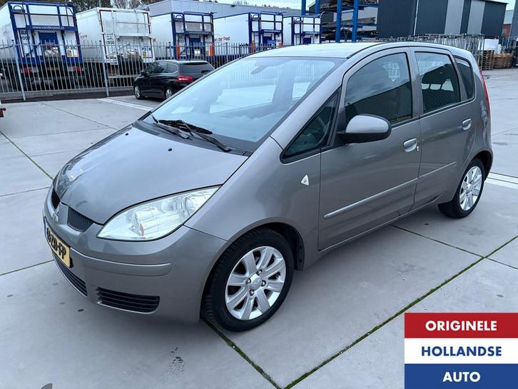 Mitsubishi Colt 1.3 Invite+ Automaat Airco van Oma uit 1943!, Auto's, Mitsubishi, Bedrijf, Te koop, Colt, ABS, Airbags, Airconditioning