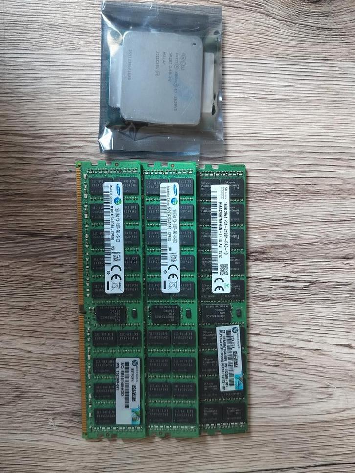 Xeon E5-2620V3 & 48GB DDR4 ECC RAM sticks, Computers en Software, Processors, Gebruikt, Ophalen of Verzenden