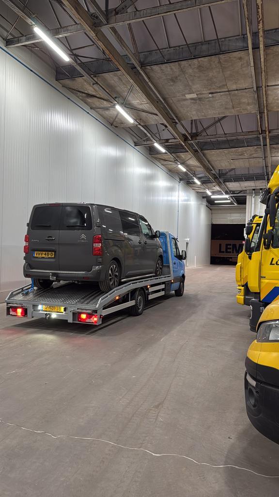 Pechhulp Transport Oprijwagen Ambulance Takelwagen 24/7!, Diensten en Vakmensen, Auto en Motor | Monteurs en Garages, Apk-keuring