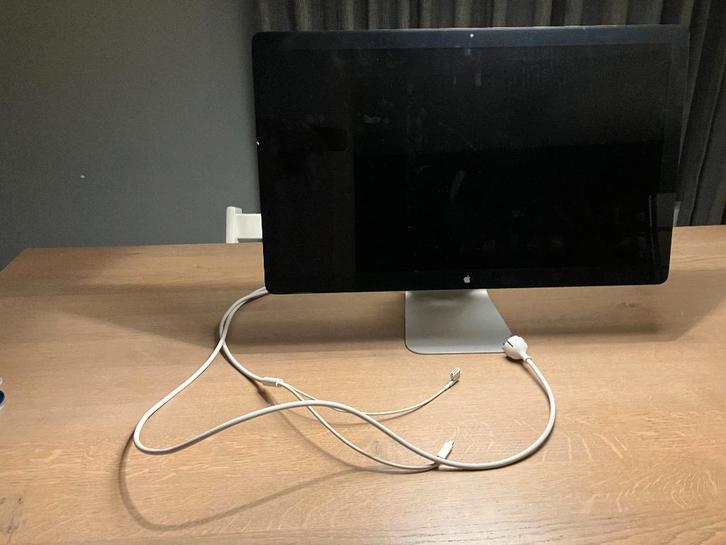 Apple Thunderbolt Display 27", Computers en Software, Monitoren, Zo goed als nieuw, 60 Hz of minder, Thunderbolt, Overige typen