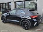 Volkswagen T-Roc 1.5 TSI 3x R-Line Panorama/IQ Light/Keyless, Auto's, Volkswagen, 1258 kg, 1498 cc, Zwart, 4 cilinders