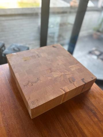 Butler Beuken Kapblok 40x40cm beschikbaar voor biedingen