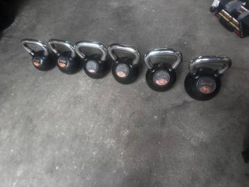 Kettlebells Set 10kg t/m 20kg , Met Rubberen Coating beschikbaar voor biedingen