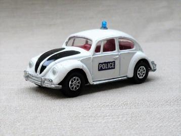 Corgi 373 VW Volkswagen kever 1200 police whizzwheels. beschikbaar voor biedingen