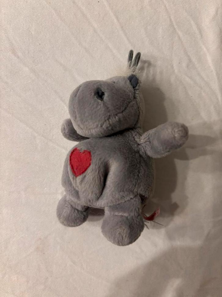 NICI Nijlpaard Hippo Sleutelhanger - Grijs met hartje!, Kinderen en Baby's, Speelgoed | Knuffels en Pluche, Zo goed als nieuw
