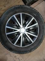 Set winterbanden toyota verso 195/65 R15, Ophalen, Gebruikt