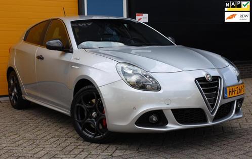 Alfa Romeo Giulietta 1.4 T QV Line / AUT / NAP / 170 Pk / Na, Auto's, Alfa Romeo, Bedrijf, Te koop, Giulietta, ABS, Airbags, Airconditioning