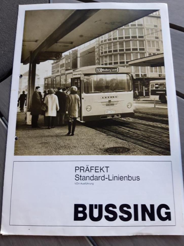 folder Büssing Präfekt lijnbus modeljaar 1968 – Duits, Boeken, Auto's | Folders en Tijdschriften, Zo goed als nieuw, Overige merken