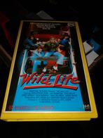 VHS ex-rental - The Wild Life, Cd's en Dvd's, Ophalen of Verzenden