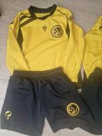 Twee keer SV Nootdorp wedstrijd tenue, Sport en Fitness, Voetbal, Maat XS of kleiner, Ophalen, Gebruikt, Shirt