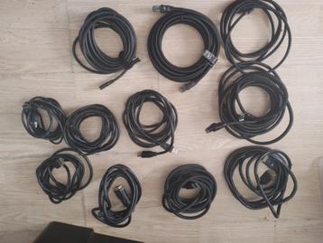 hdmi  dvi 2.1 8K Usb-C Cat 7 Cat 8 DP kabels Usb2.0 USb 3.0 beschikbaar voor biedingen