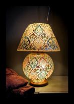 Antieke Oosterse kamelenhuid lamp. 1964., Ophalen