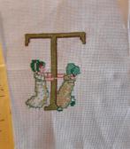 Letter "T" van Lanarte evt voor de Sint., Ophalen of Verzenden, Handborduren, Borduurpakket