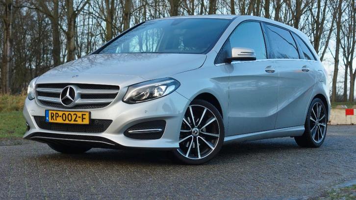Mercedes-Benz B-Klasse B180 122PK 7G-DCT 2017 Grijs NAP, Auto's, Mercedes-Benz, Particulier, B-Klasse, ABS, Achteruitrijcamera