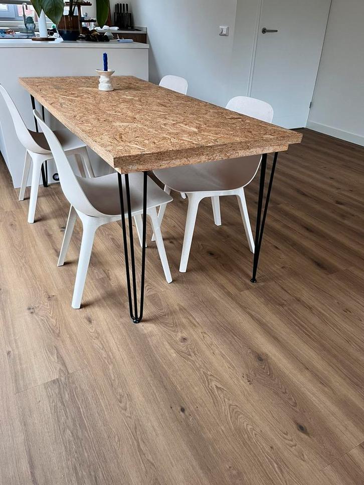 Zelfgemaakte eettafel 177 x 80 cm, Huis en Inrichting, Tafels | Eettafels, Zo goed als nieuw, 50 tot 100 cm, 150 tot 200 cm, Vier personen