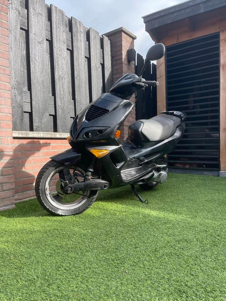Speedfight 1 LC - Zwart Gespoten, Fietsen en Brommers, Brommeronderdelen | Scooters, Gebruikt, Peugeot, Uitlaat, Ophalen of Verzenden