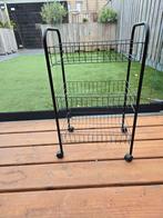 Mooi zwart metalen mandje op wieltjes, Ophalen of Verzenden, Rechthoekig, Overige materialen