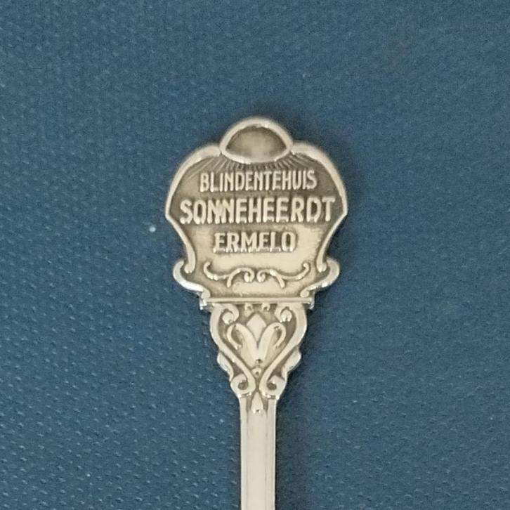 verzilverd lepeltje Blindentehuis Sonneheerdt Ermelo (AH 90), Antiek en Kunst, Antiek | Bestek, Ophalen of Verzenden