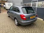 Skoda FABIA 1.2 TDI GREEN. BNSL. Trekhaak. zeer nette auto,, Euro 5, 1199 cc, Origineel Nederlands, 600 kg