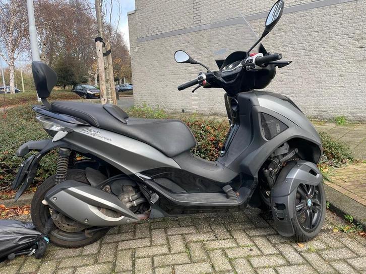 Piaggio MP3 Yourban 300 - 2016 - 29411km, Fietsen en Brommers, Snorfietsen en Snorscooters, Gebruikt, Piaggio, Benzine, Ophalen of Verzenden
