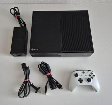 Microsoft Xbox One Console 500GB + Controller beschikbaar voor biedingen