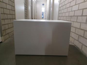 Kasje wit ikea