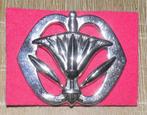 Metalen baret embleem Korps Militaire Administratie, Ophalen of Verzenden, Landmacht, Nederland, Embleem of Badge