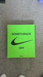 Off white nike boek, Ophalen of Verzenden, Zo goed als nieuw