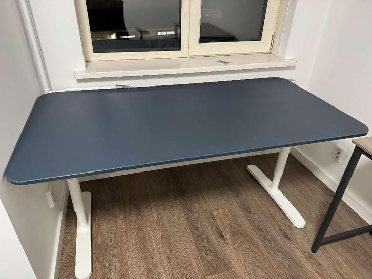 ikea bekant desk 160x80cm, Huis en Inrichting, Bureaus, Zo goed als nieuw, Bureau, Ophalen