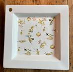 Porseleinen vierkante schaal met vogeltjes, Ophalen of Verzenden, Overige stijlen, Porselein, Schaal of Schalen