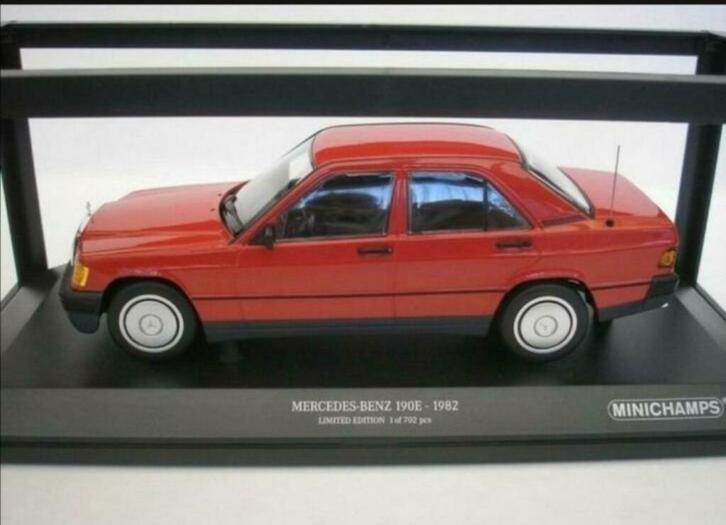 1:18 Mercedes Benz 190E (W201) uit 1982 Minichamps 702 stuks, Hobby en Vrije tijd, Modelauto's | 1:18, Nieuw, Auto, MiniChamps