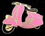 Vespa pin- roze emaille, Verzenden, Nieuw, Transport, Speldje of Pin