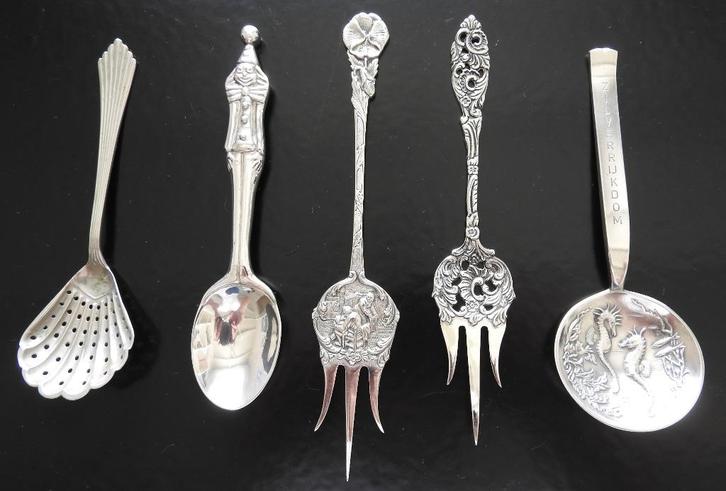 Mooie oude set van verschillende lepels gebak en vleesvorken, Antiek en Kunst, Antiek | Bestek, Ophalen