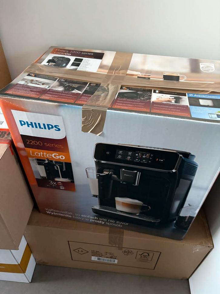 Philips 2200 LatteGo - Koffie, Witgoed en Apparatuur, Koffiezetapparaten, Zo goed als nieuw, Koffiebonen, Koffiemachine, 10 kopjes of meer