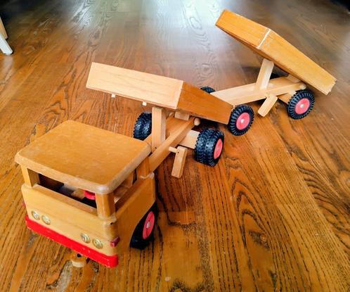 Vintage DDR Plaho Houten vrachtwagen keeper zandbak blokken, Kinderen en Baby's, Speelgoed | Houten speelgoed, Gebruikt, Duw- of Trekspeelgoed