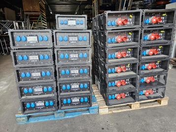 Verdeelkast Vello Cubes- 24/32A 6x 230 Volt met penaarde beschikbaar voor biedingen