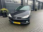Peugeot 206 1.4 Forever nieuwe apk !, Voorwielaandrijving, Stof, Zwart, 4 cilinders