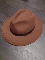 Hoed, maat L/58, Kleding | Dames, Hoeden en Petten, H&M, Hoed, Ophalen of Verzenden, Zo goed als nieuw