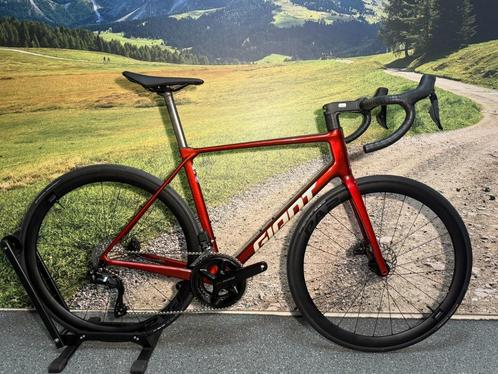 *** SALE Giant TCR Advanced 1 Disc L 105 DI2 €3599,-/€2999,-, Fietsen en Brommers, Fietsen | Racefietsen, Nieuw, Heren, Giant